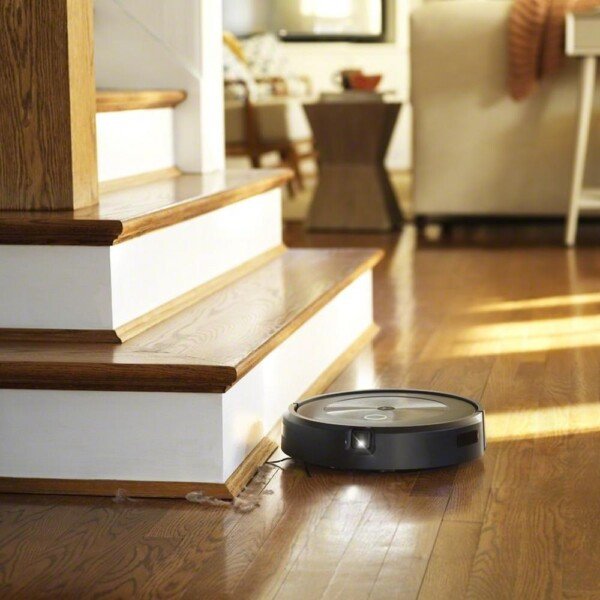 Robot aspirador con navegación inteligente Roomba J7 - Imagen 4